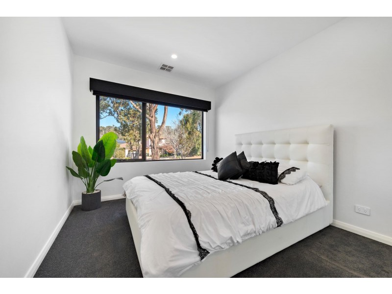9B Gluyas Street, Farrer ACT 2607