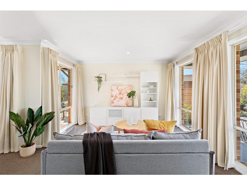 11 Freeling Crescent, Palmerston ACT 2913