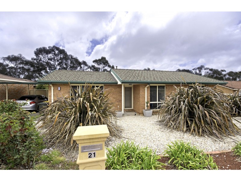 21 Augustus Close, Palmerston ACT 2913