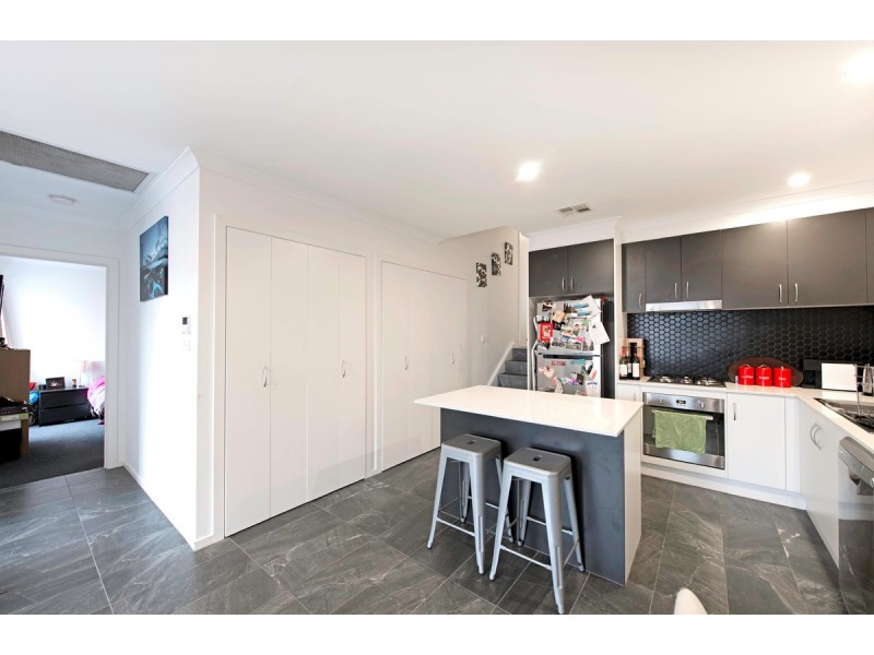 8/2 McGovern Street, Casey ACT 2913