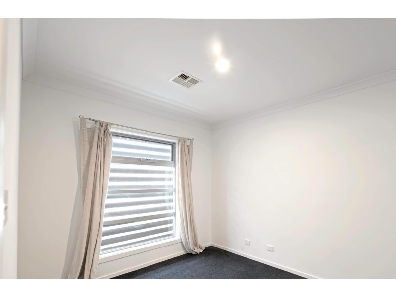 8/2 McGovern Street, Casey ACT 2913