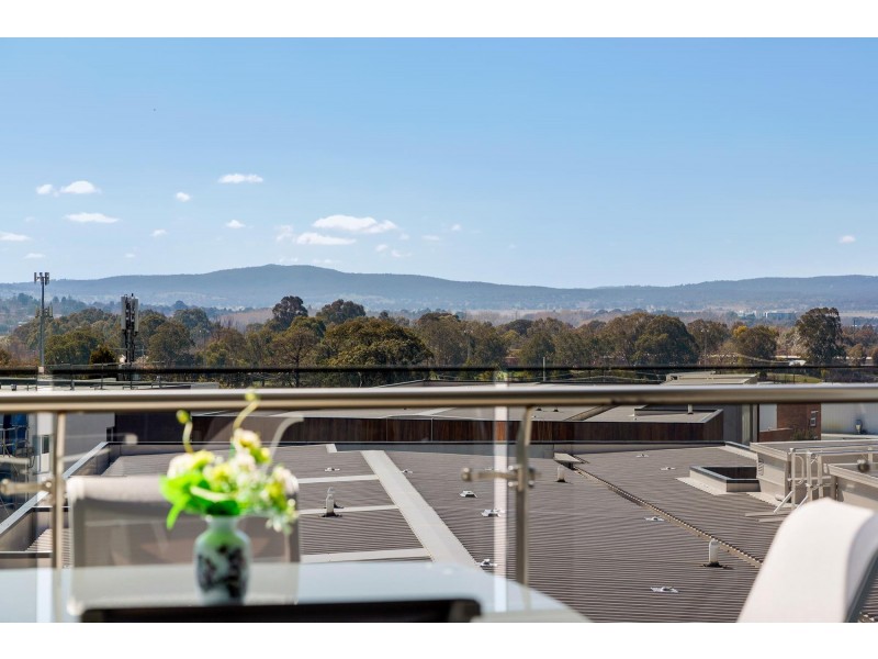 50/115 Canberra Avenue, Griffith ACT 2603