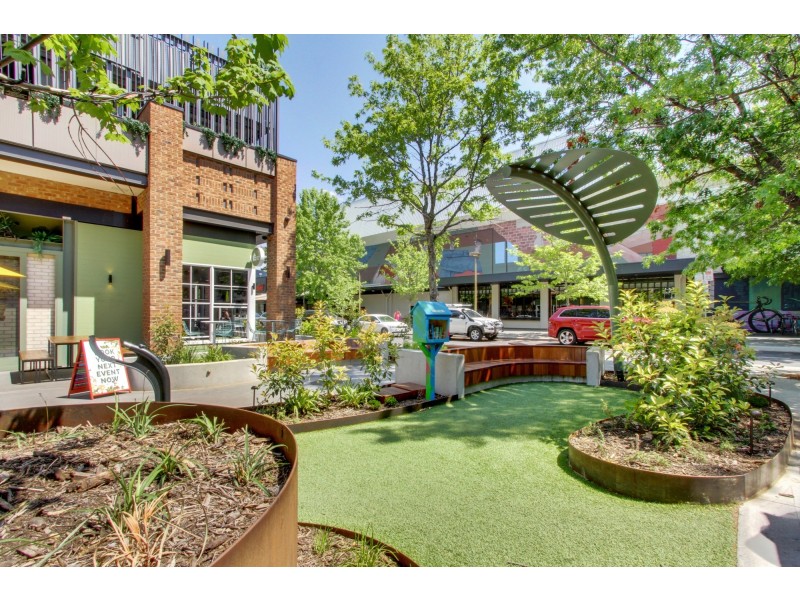 235/15 Bowes Street, Phillip ACT 2606