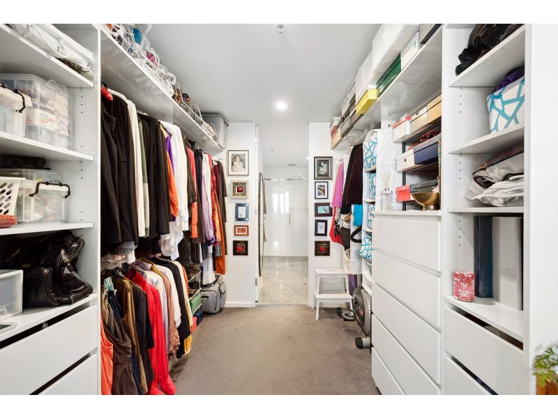 120/45 West Row, City ACT 2601