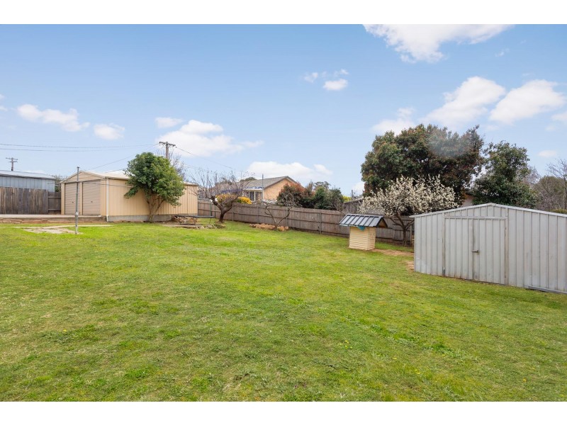 34 Brownless Street, Macgregor ACT 2615