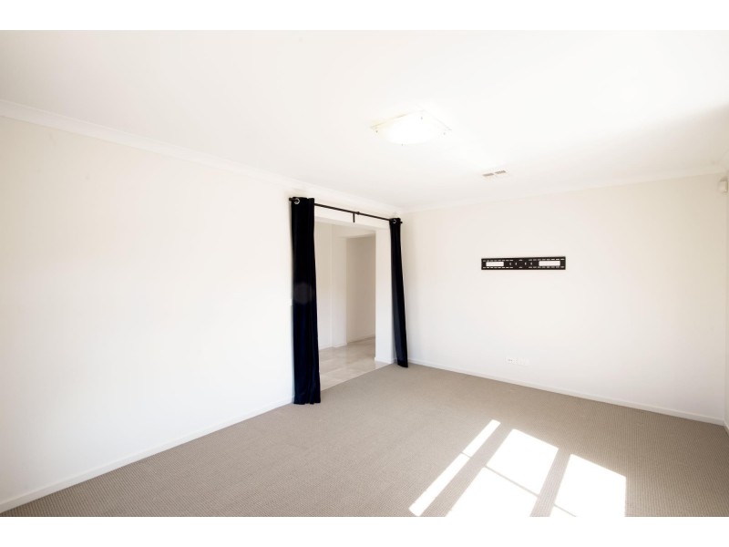 43 Djerrkura Street, Bonner ACT 2914