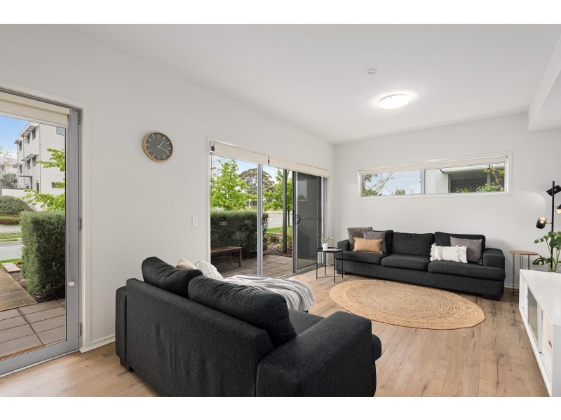 104/329 Flemington Road, Franklin ACT 2913