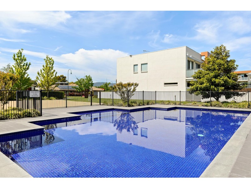 42/148 Flemington Road, Harrison ACT 2914