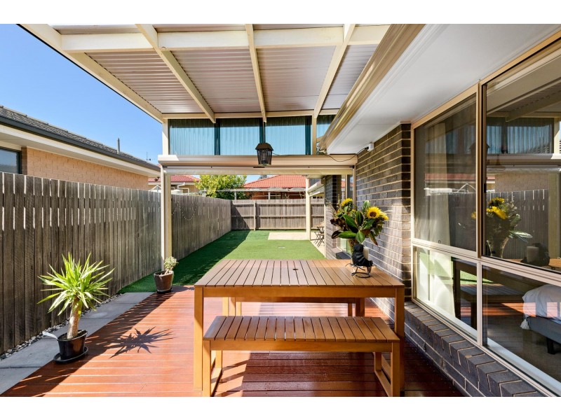 6 Hesba Brinsmead Street, Franklin ACT 2913