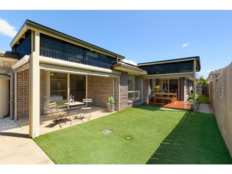 6 Hesba Brinsmead Street, Franklin ACT 2913