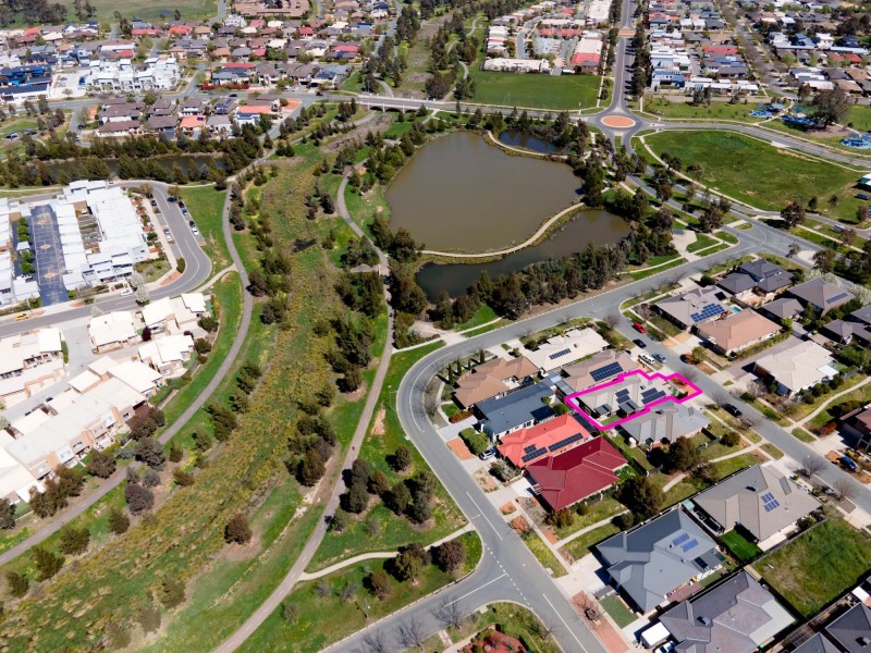 6 Hesba Brinsmead Street, Franklin ACT 2913