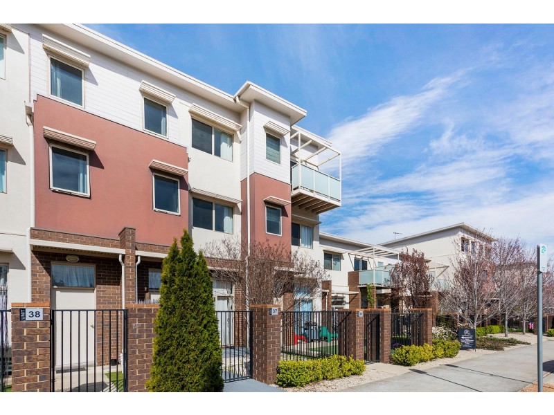37/144 Flemington Road, Harrison ACT 2914