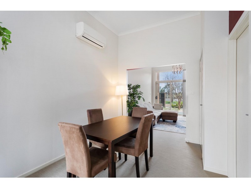 37/144 Flemington Road, Harrison ACT 2914