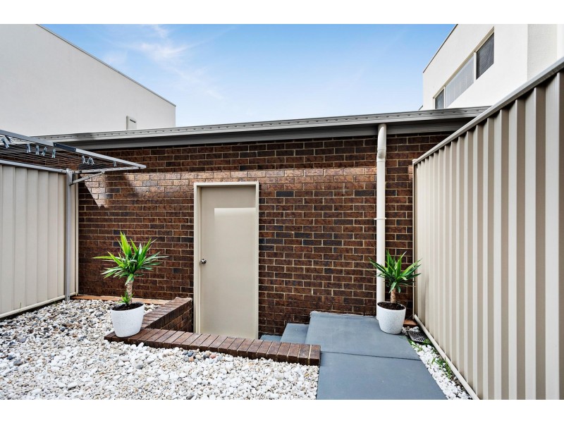 37/144 Flemington Road, Harrison ACT 2914