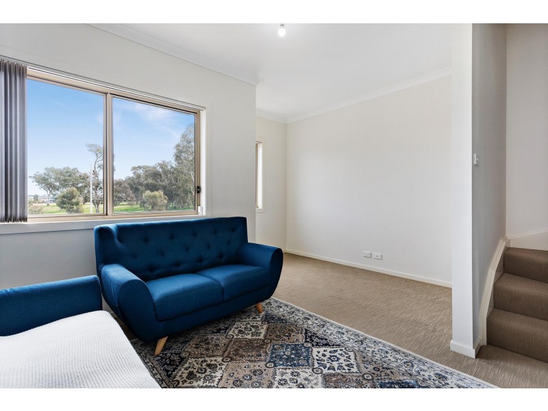 37/144 Flemington Road, Harrison ACT 2914