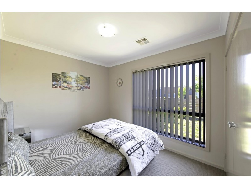 80 Hibberd Crescent, Forde ACT 2914