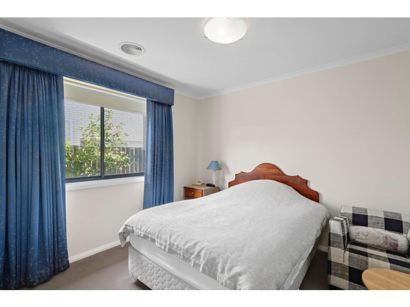 44 Zakharov Avenue, Forde ACT 2914