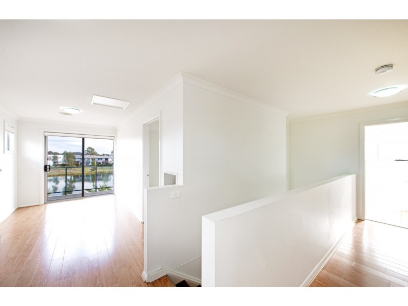 2/30 Tom Nicholas Crescent, Forde ACT 2914