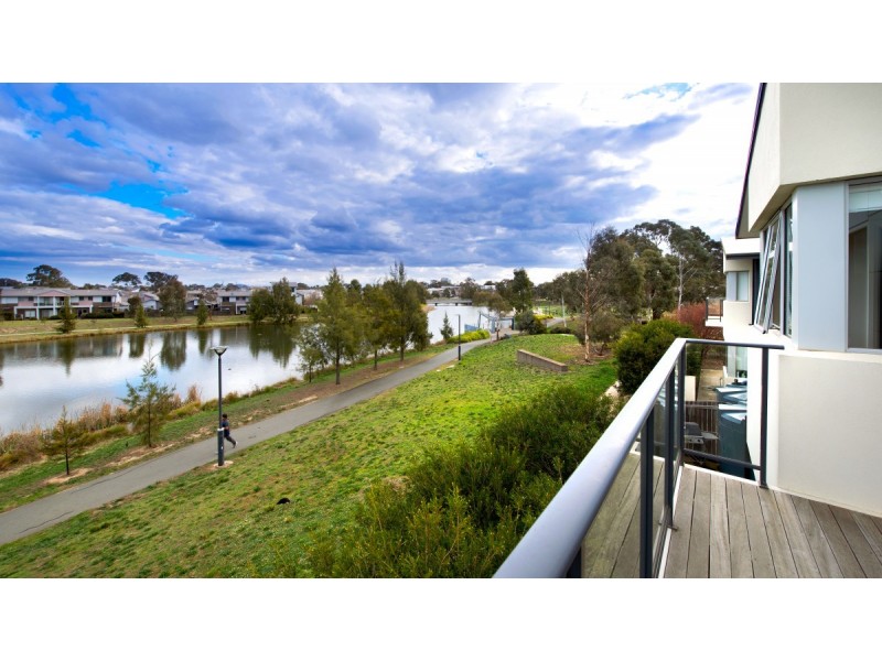 2/30 Tom Nicholas Crescent, Forde ACT 2914