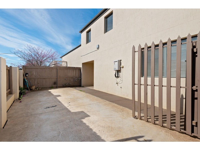 49 Bannen Lane, Gungahlin ACT 2912
