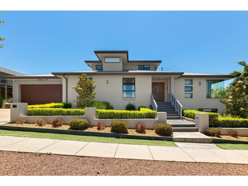 2 Dinah Street, Bonner ACT 2914