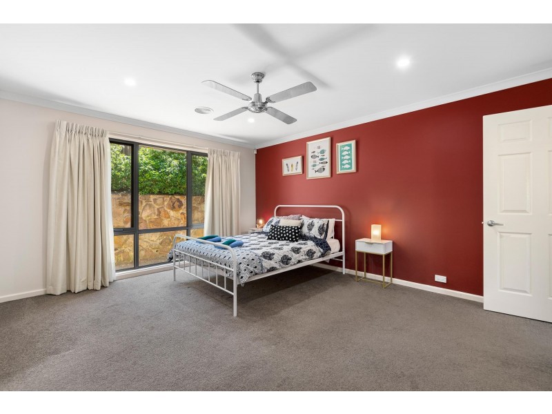 2 Dinah Street, Bonner ACT 2914