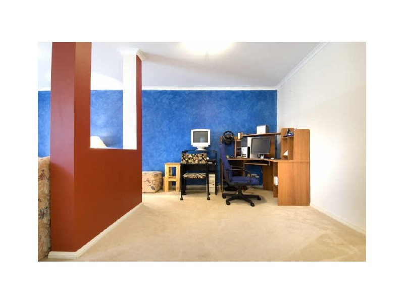 19 May Mills Close, Nicholls ACT 2913