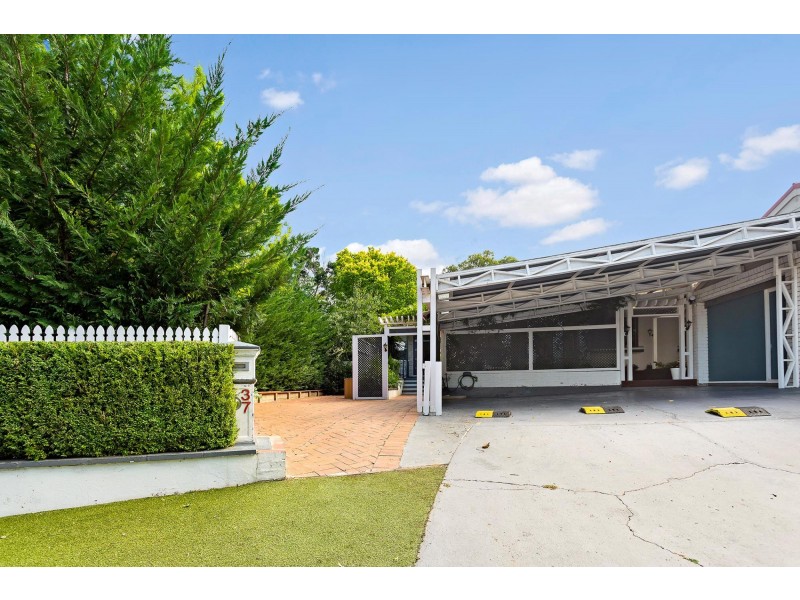 37 Cooney Court, Charnwood ACT 2615