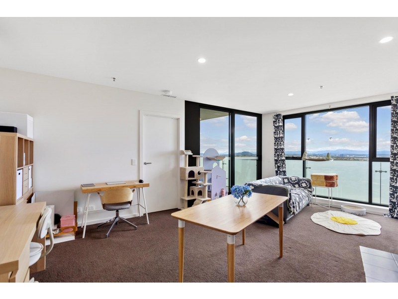 186/1 Anthony Rolfe Avenue, Gungahlin ACT 2912