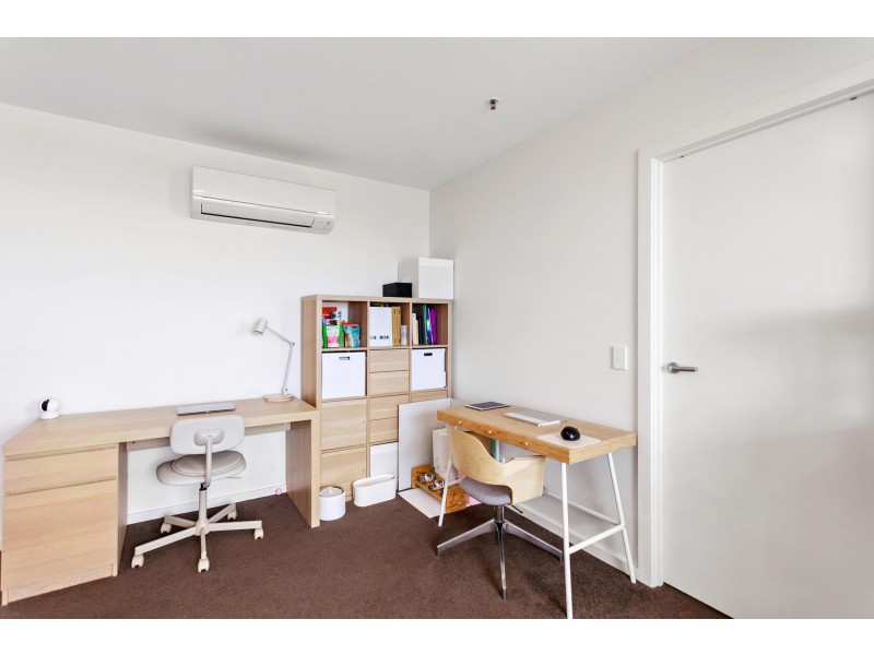 186/1 Anthony Rolfe Avenue, Gungahlin ACT 2912