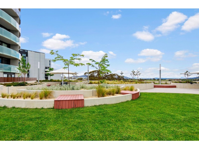 186/1 Anthony Rolfe Avenue, Gungahlin ACT 2912