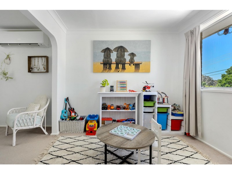 16 Meyers Place, Macgregor ACT 2615