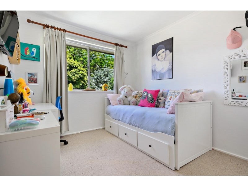 16 Meyers Place, Macgregor ACT 2615