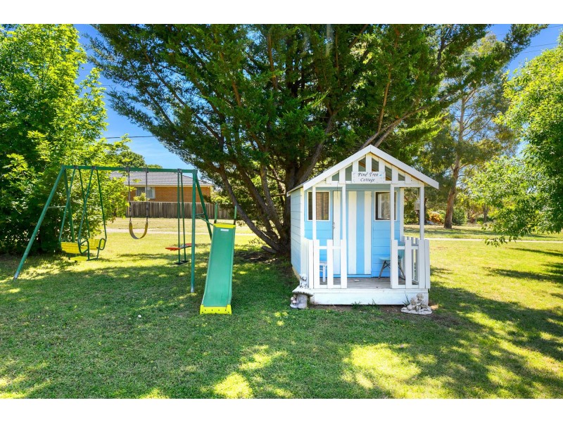 16 Meyers Place, Macgregor ACT 2615