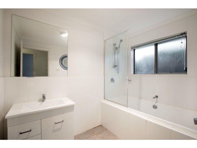 9 Grimstone Place, Franklin ACT 2913