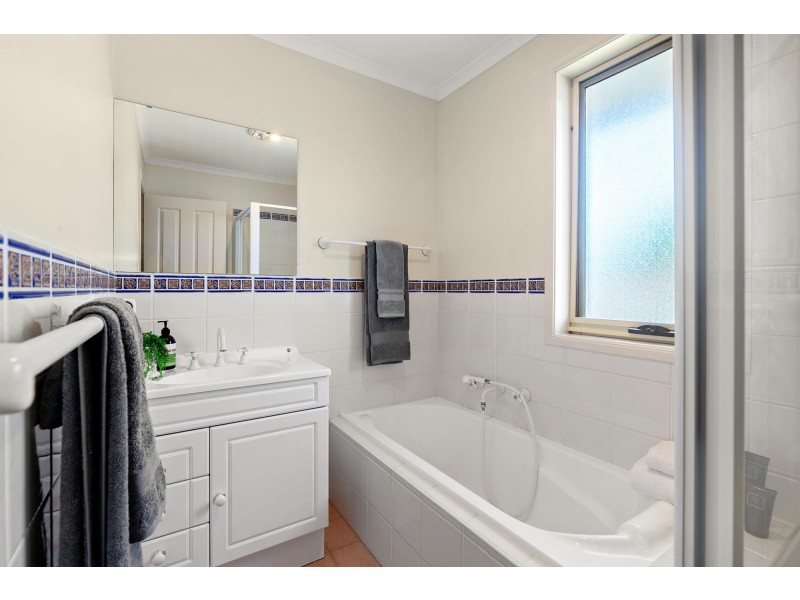 24 Stromlo Crescent, Palmerston ACT 2913