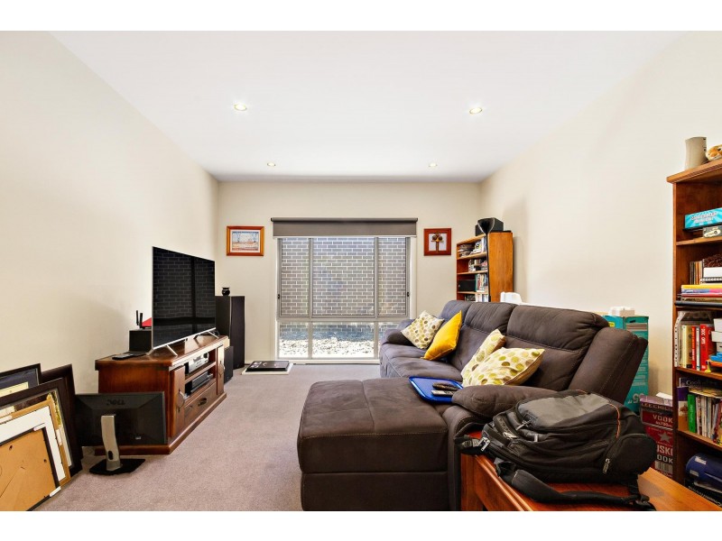 17 Villaret Street, Harrison ACT 2914