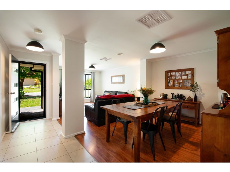 19 Henry Sutton Circuit, Dunlop ACT 2615