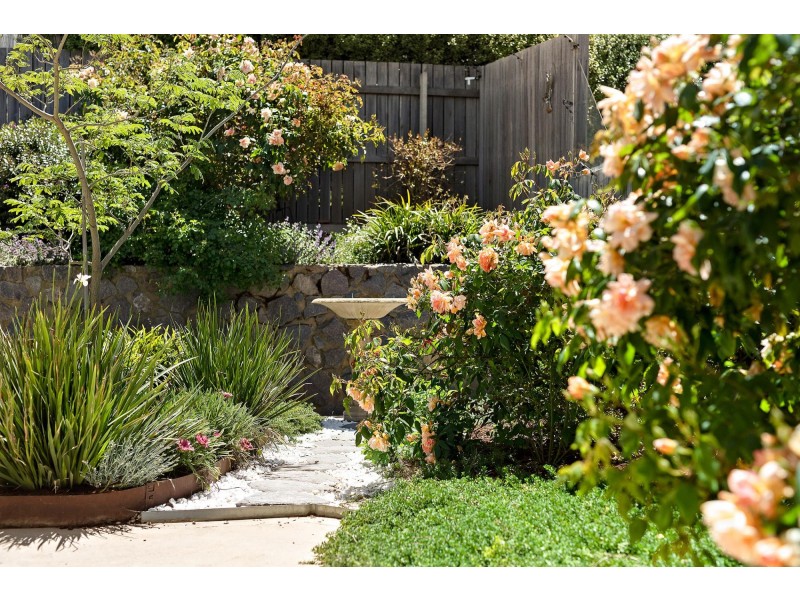 69 Overall Avenue, Casey ACT 2913