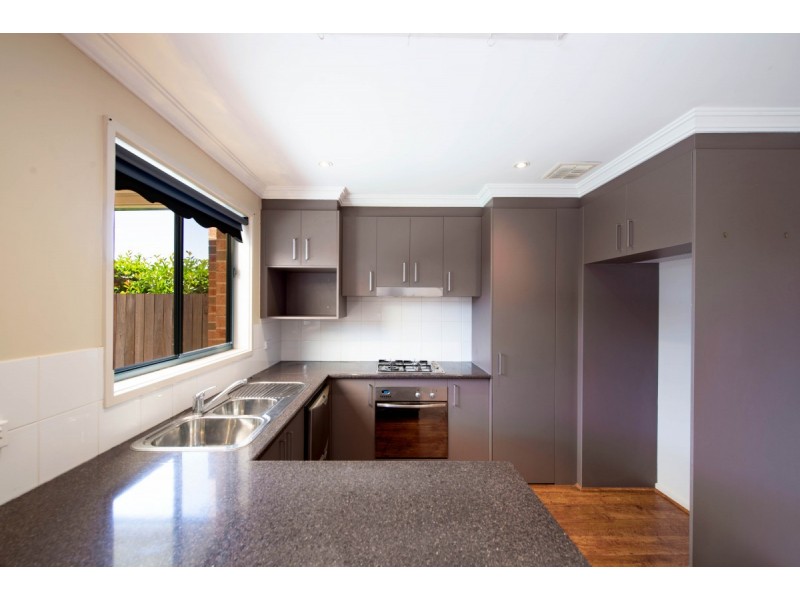 14 Glow Worm Grove, Harrison ACT 2914