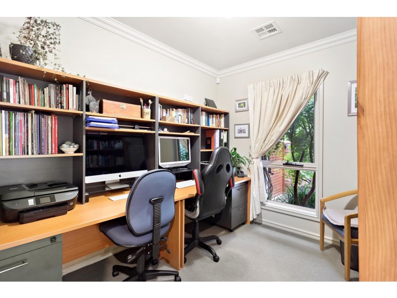 3 Benaroon Circuit, Amaroo ACT 2914