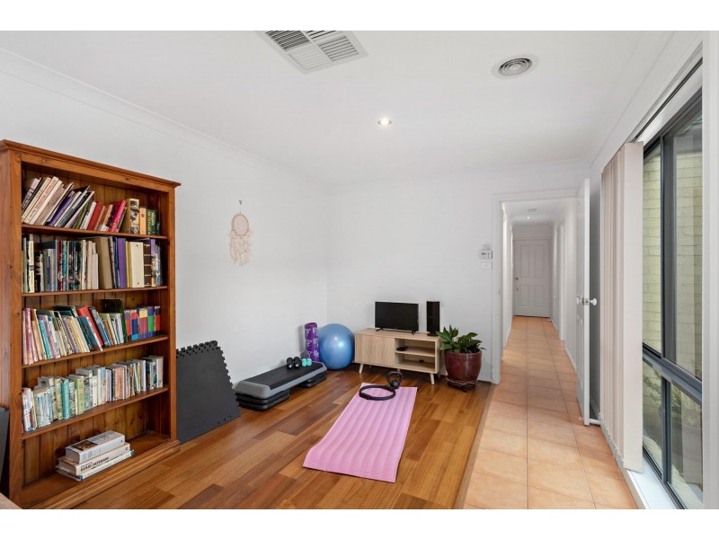 52 Ayrton Street, Gungahlin ACT 2912