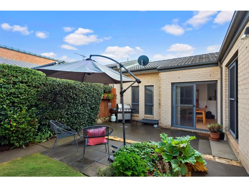 52 Ayrton Street, Gungahlin ACT 2912