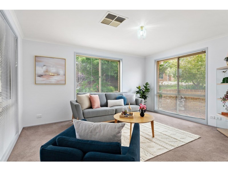 20 Hughes Crescent, Ngunnawal ACT 2913