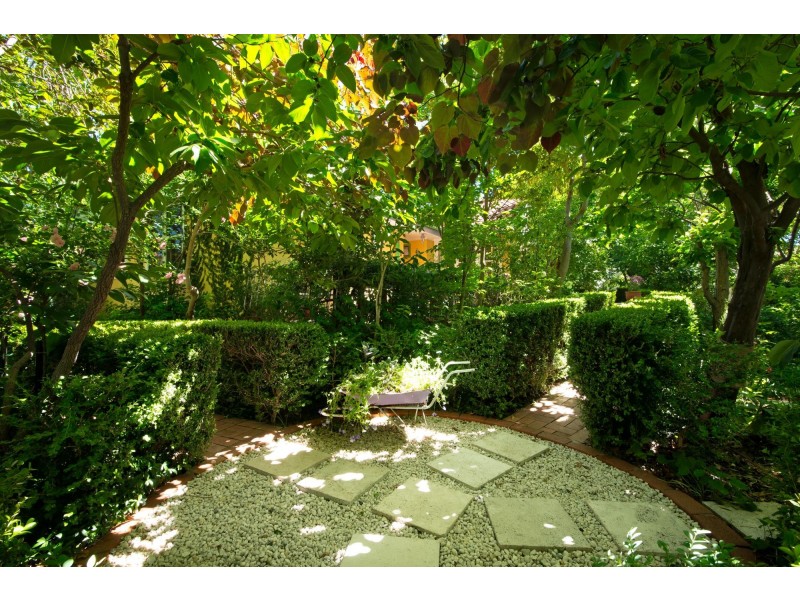 87 Schlich Street, Yarralumla ACT 2600