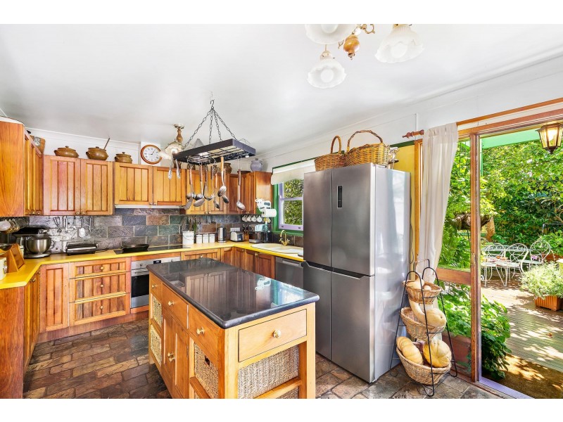 87 Schlich Street, Yarralumla ACT 2600