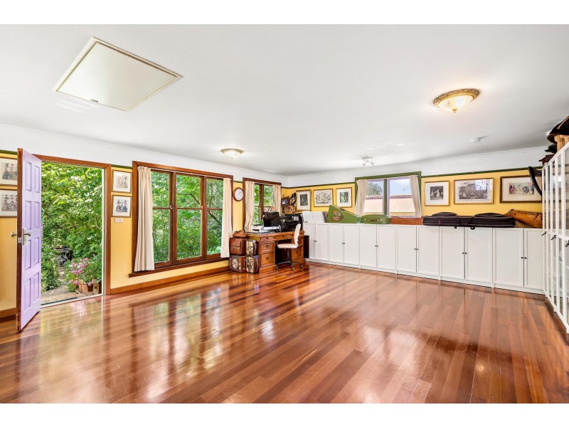 87 Schlich Street, Yarralumla ACT 2600