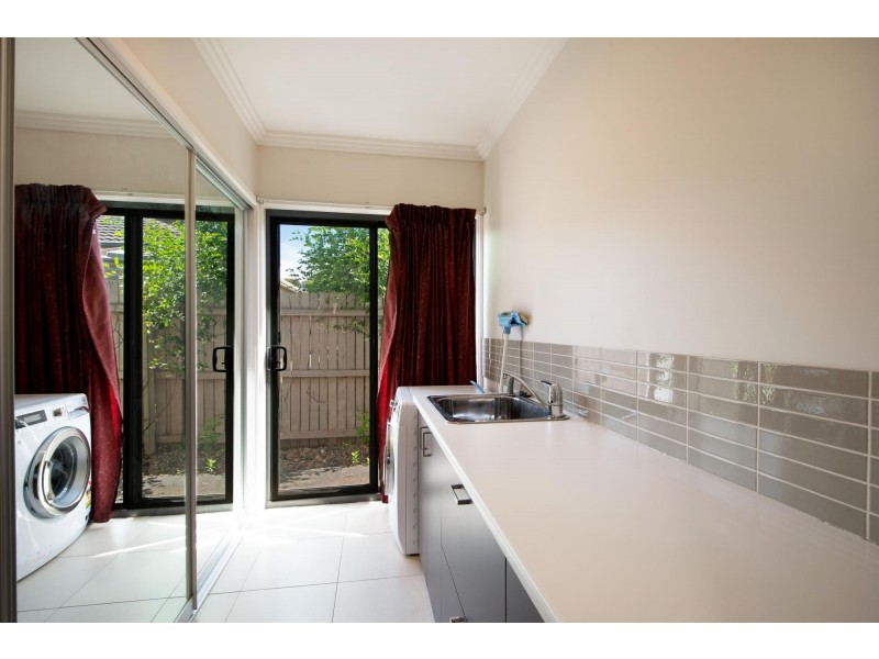 9 Phantom Street, Harrison ACT 2914