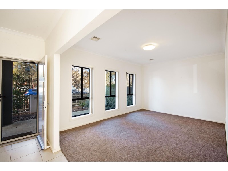 4 Eckley Street, Gungahlin ACT 2912