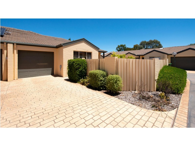 2/12 Marou Place, Ngunnawal ACT 2913